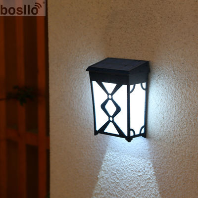Bon prix Décoration de murs extérieurs Lampes murales à énergie solaire avec couleur RGB ambre en ligne