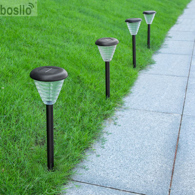 Un bon prix. Lumières solaires à l'extérieur en ligne