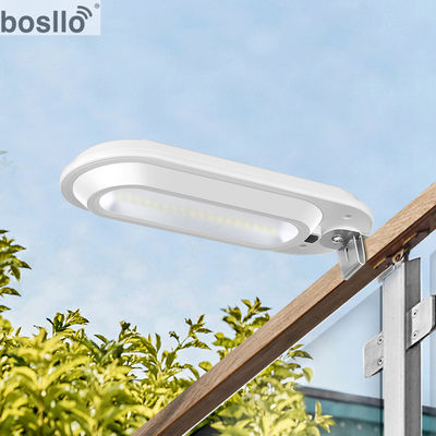 Un bon prix. Lampes solaires montées sur le mur Temps de travail de 8 à 10 heures Et capacité de batterie de 3,7 V 2200 mA Pour un éclairage extérieur écologique en ligne